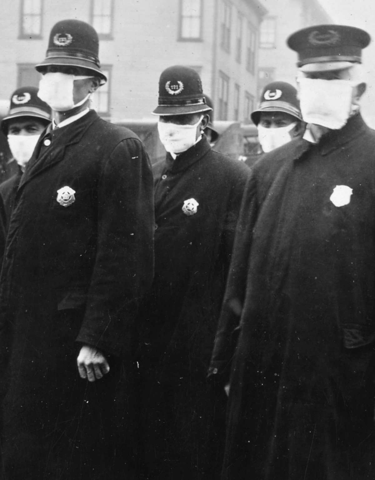 seattle police officers during 1918 spanish flu