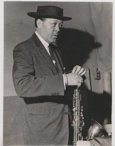 lester young in a porkpie hat