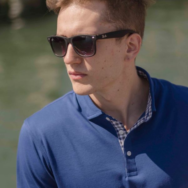 man-wearing-rayban-sunglasses-and-polo-shirt